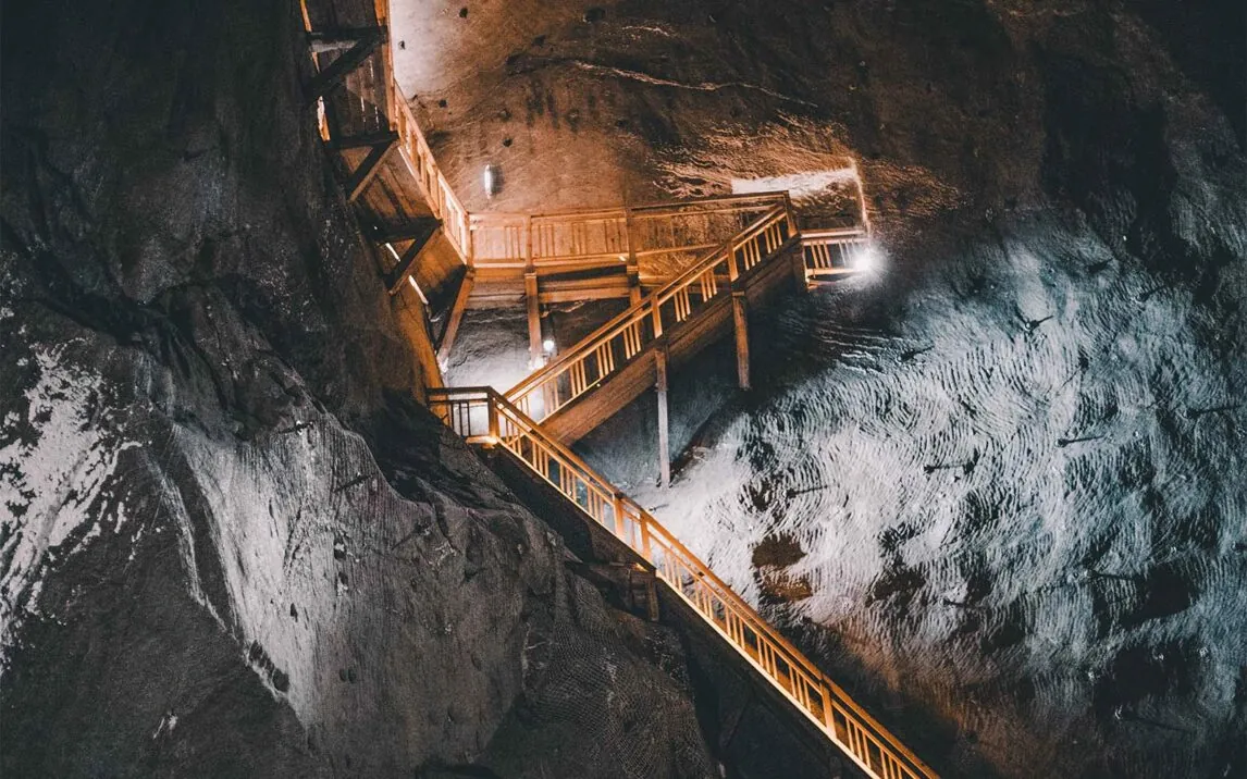 Success Story Minova Bild von einer Treppe in einem Bergbau