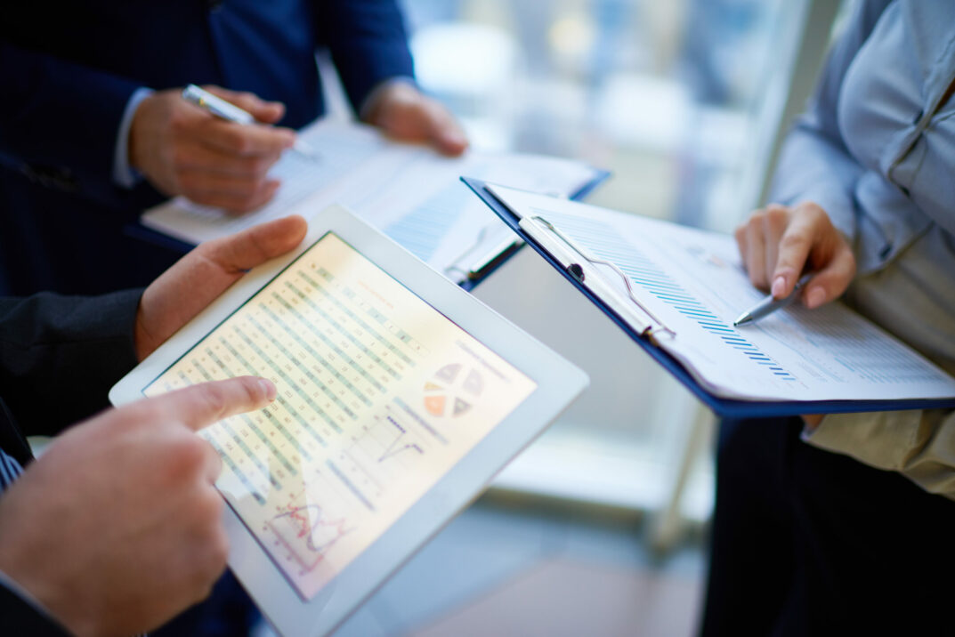 employees working on data | Asseco PST employees working on data | Asseco PST