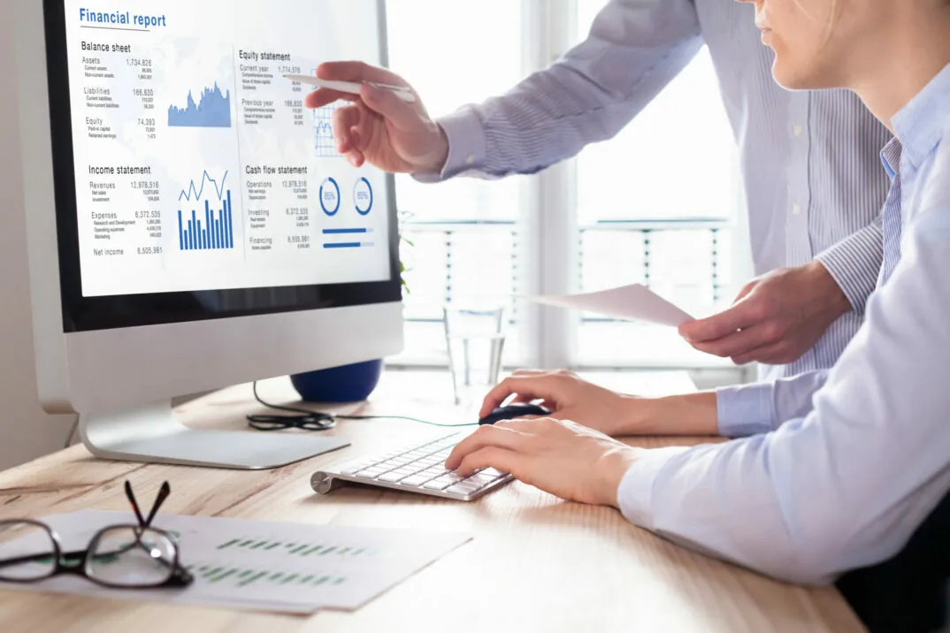 Partner page: Connected Planning with Anaplan View of a monitor with an Anaplan dashboard | Partner page: Connected Planning with Anaplan